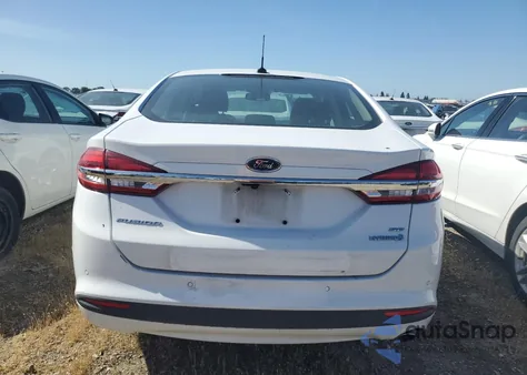 2017 Ford Fusion Se Hybrid z USA, uszkodzony, nr VIN 3FA6P0LU9HR408891